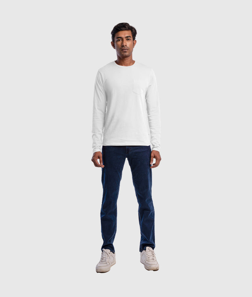 
                        
                          white_with-pocket_with-sleeve
                        
                      